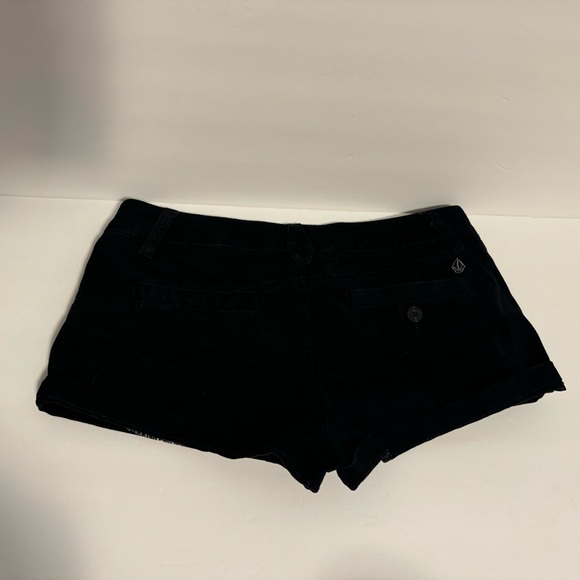 Volcom Low Rise Short Shorts - Picture 3 of 8